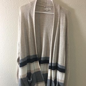 Ann Taylor LOFT XXL Cardigan Side Split